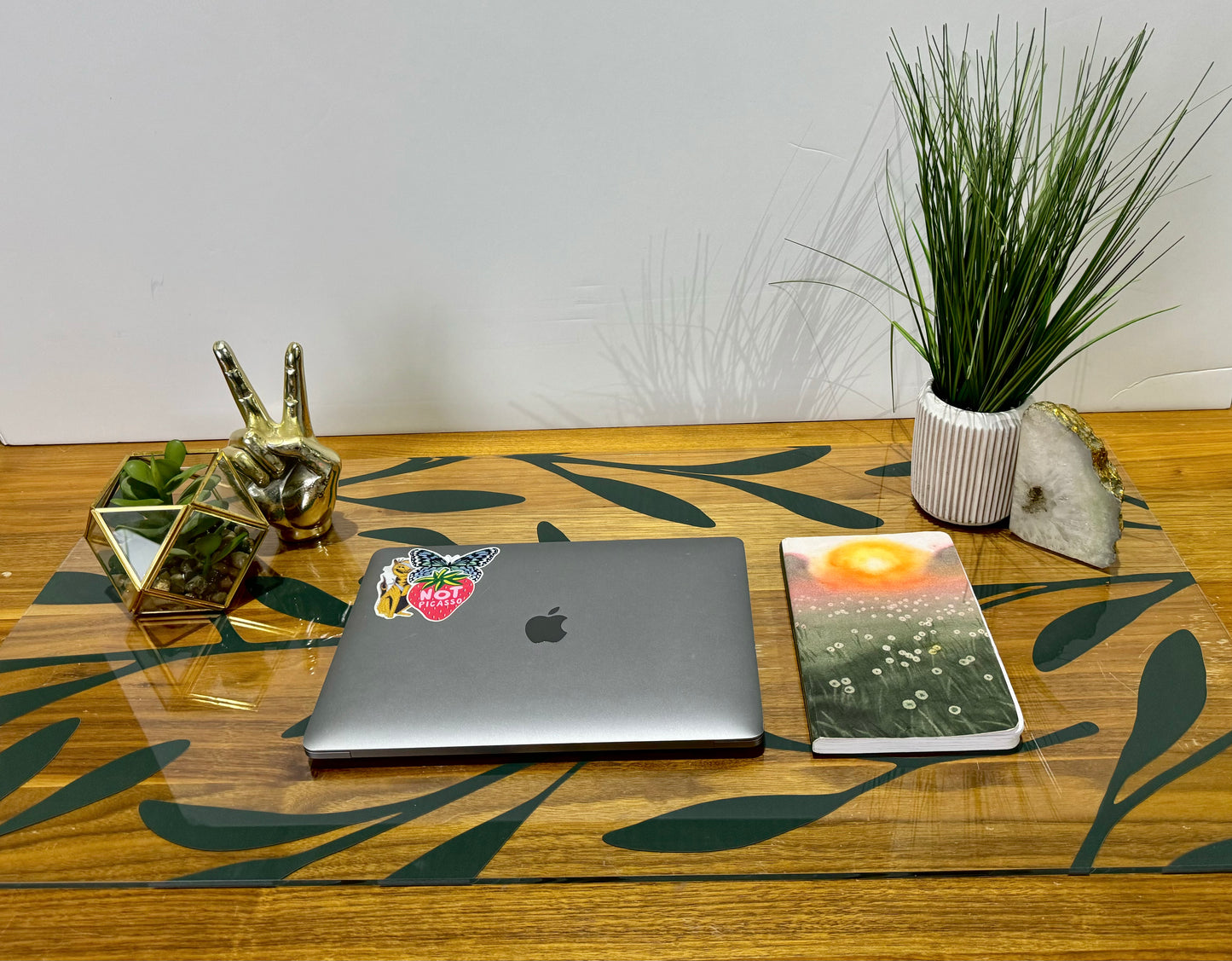 Levitating Leaves Acrylic Desk Topper